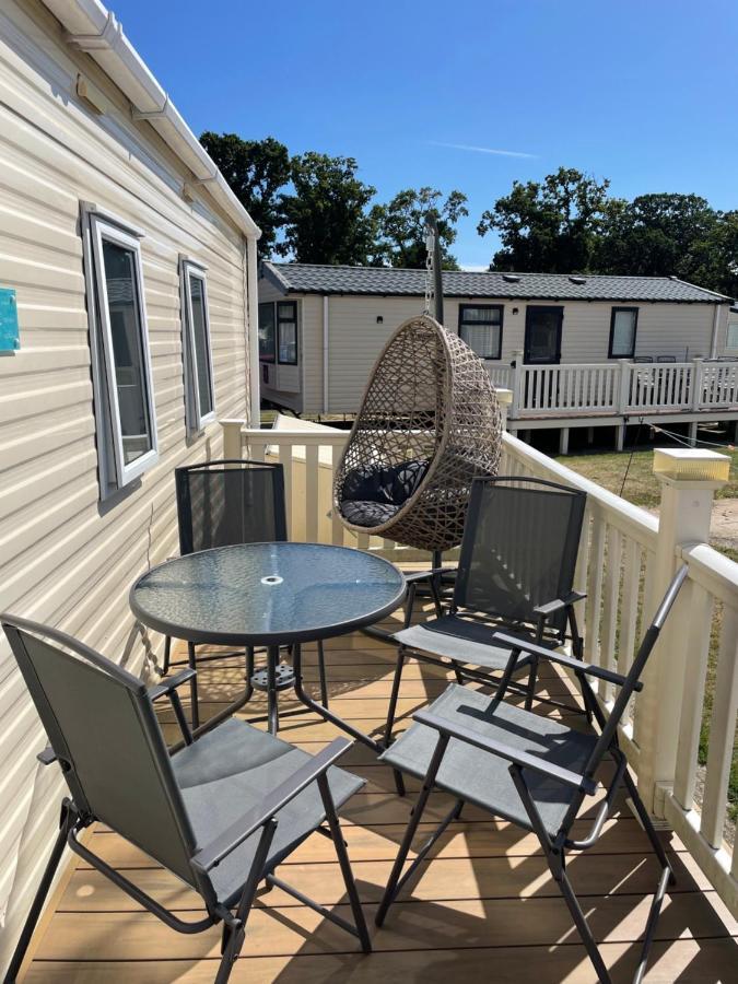 Hoburne Escape Near Christchurch Mudeford